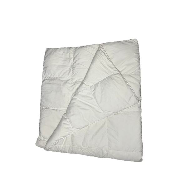 Charter Club White Chambered Queen Down Comforter Feather Bedding Luxury 102x90 - Picture 1 of 5